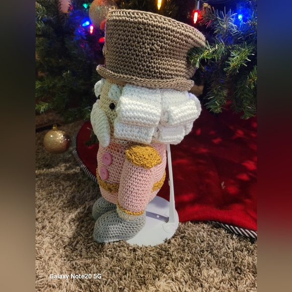 Handmade nutcracker - Picture 2 of 2